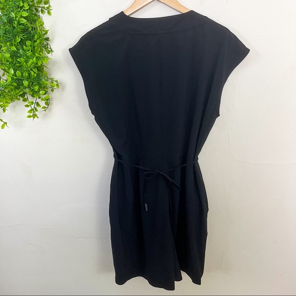 Athleta Marrow Black Romper Size Large - Picture 7 of 12